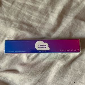 NWT Ariana Grande Cloud Rollerball